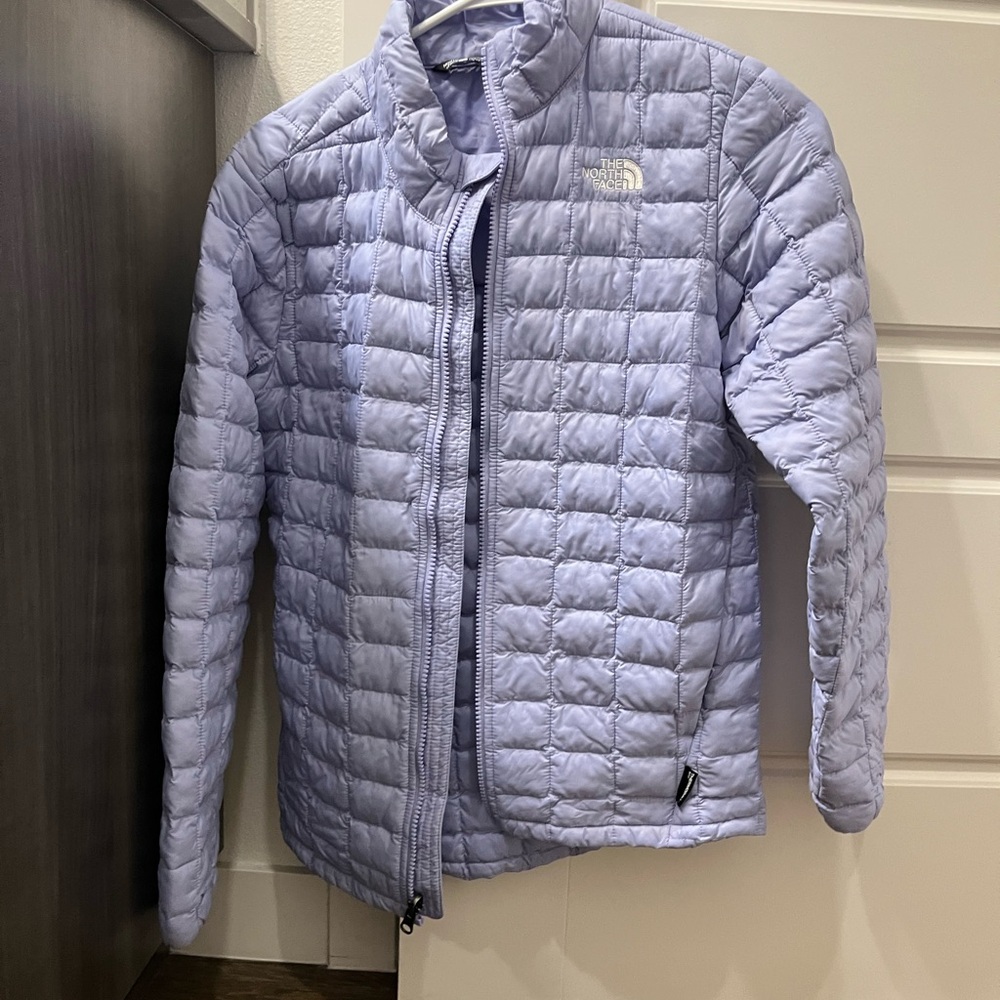 The North Face Light Purple Puffer thermo ball full zip Jacket